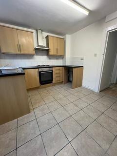 2 bedroom terraced house to rent, Wilburn Street, Liverpool L4