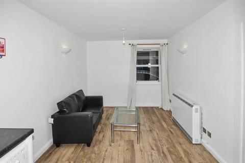 1 bedroom flat to rent, Windsor Street, Leamington Spa