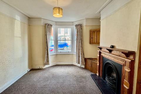 4 bedroom terraced house for sale, Albany Road, Abington