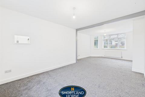 3 bedroom terraced house to rent, Beake Avenue, Coventry CV6