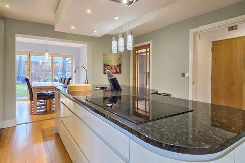 4 bedroom detached house for sale, Clophill Road, Maulden, Bedfordshire, MK45