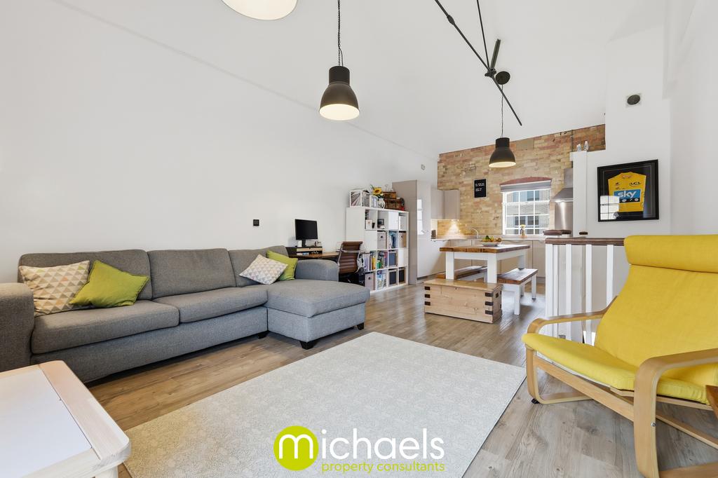 Living/Dining Room
