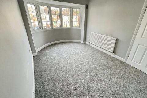 3 bedroom semi-detached house for sale, Calshot Road, Birmingham, B42