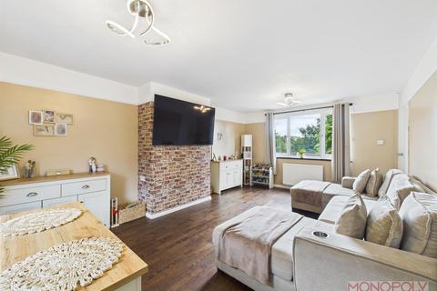 3 bedroom end of terrace house for sale, Coed Efa, New Broughton, Wrexham