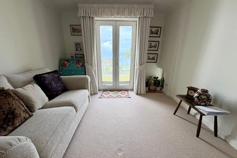 2 bedroom flat for sale, Babbacombe, Torquay