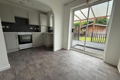 3 bedroom semi-detached house to rent, 87 Centurion Way, Brough, East Yorkshire