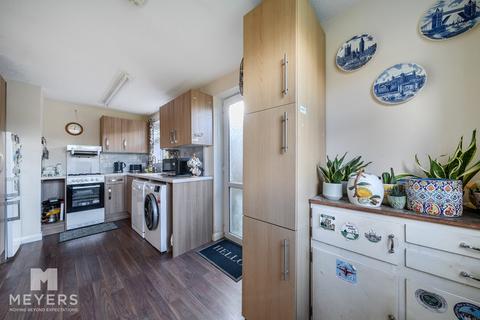 2 bedroom detached bungalow for sale, Thornhill Close, Dorchester, DT1 2