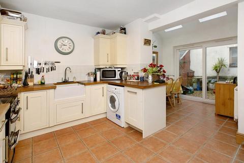 2 bedroom terraced house for sale, Daimonds Lane, Teignmouth, TQ14