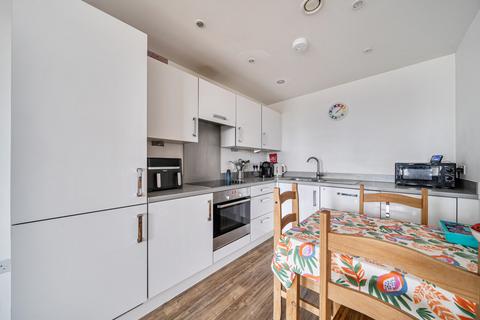 2 bedroom flat for sale, Empress Heights, College Street, Southampton, Hampshire, SO14