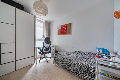 2 bedroom flat for sale, Empress Heights, College Street, Southampton, Hampshire, SO14