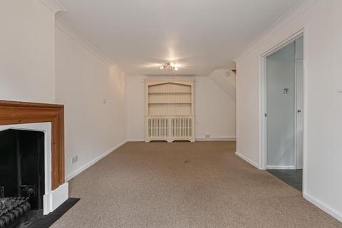 2 bedroom ground floor maisonette to rent, Beulah Hill, London, SE19