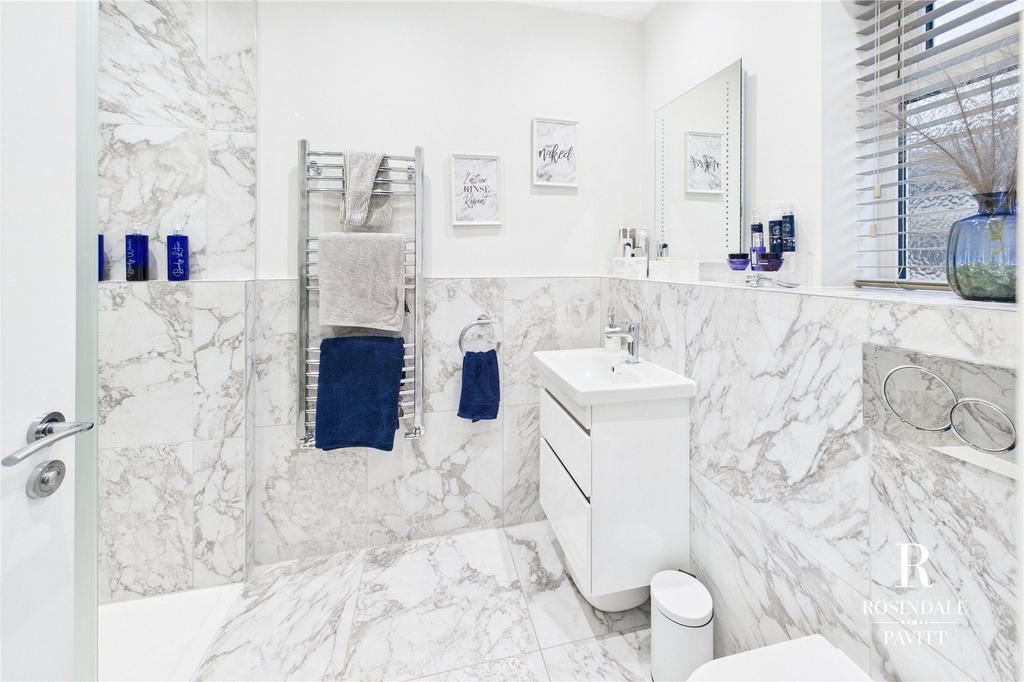 Ensuite Shower Rm