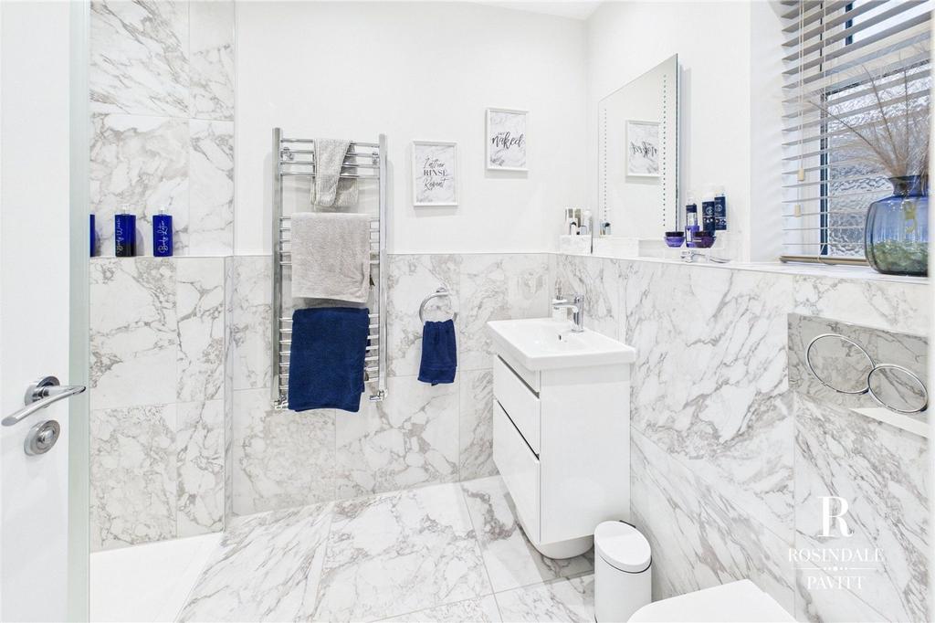 Ensuite Shower Rm