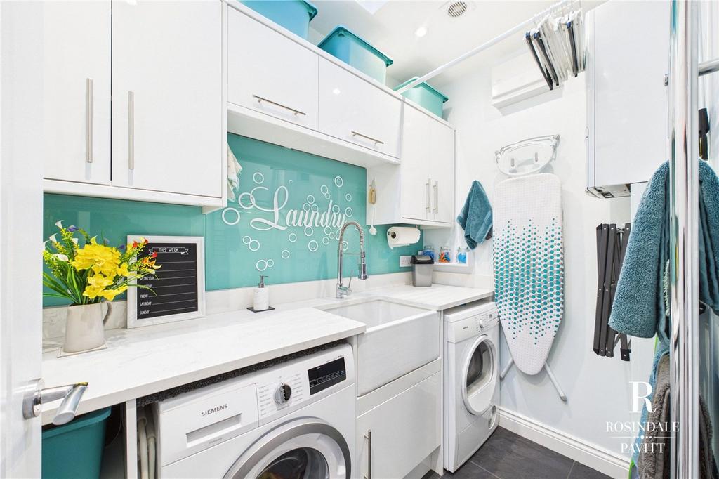 Laundry Rm