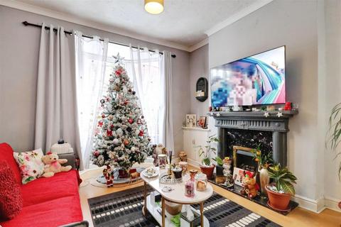 3 bedroom terraced house for sale, Ruskin Road, Crewe