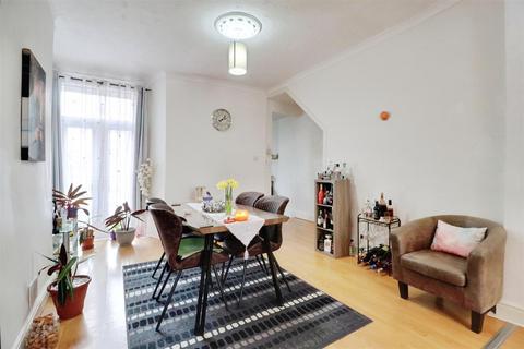 3 bedroom terraced house for sale, Ruskin Road, Crewe