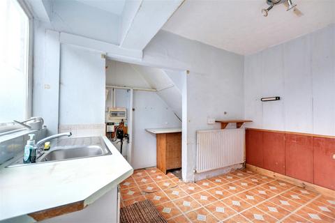 3 bedroom end of terrace house for sale, Sycamore Road, Long Eaton