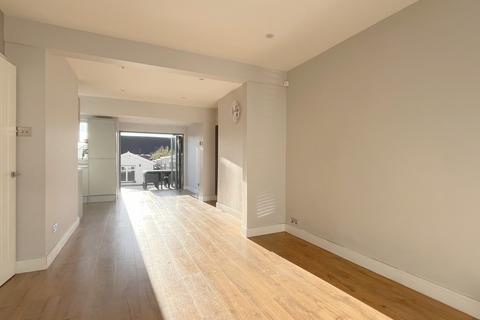 undefined, Lynmouth Avenue, Morden SM4