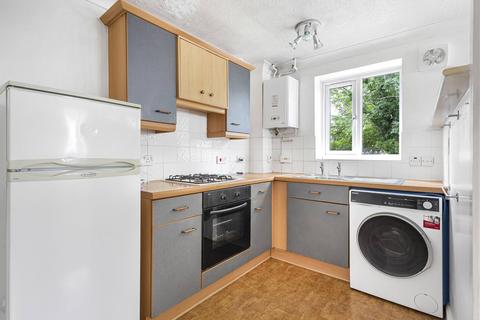 1 bedroom semi-detached house to rent, Charta Road, Egham, Surrey, TW20