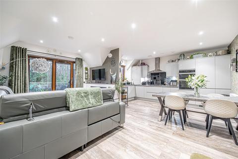 undefined, 10 An Gleann, Main Street, Glenfarg, Perth