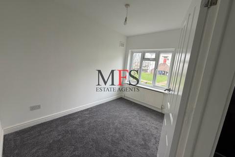 2 bedroom maisonette to rent, Greenway Gardens, Greenford, UB6