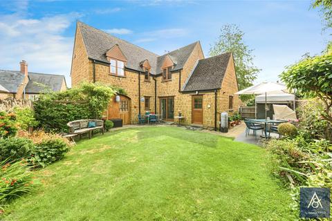 3 bedroom detached house for sale, Baker Street, Brackley NN13