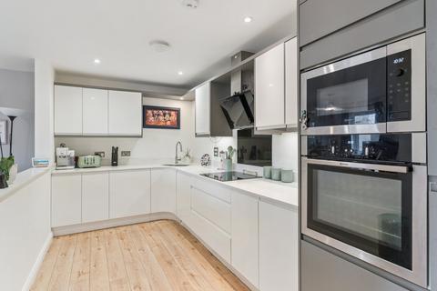 2 bedroom apartment for sale, Cooks Way, Hitchin SG4