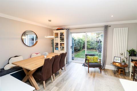 4 bedroom house for sale, Giffard Lane, Fleet GU51