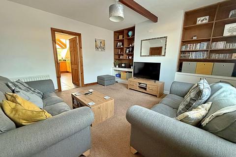 4 bedroom semi-detached house for sale, Steere Avenue, Tamworth