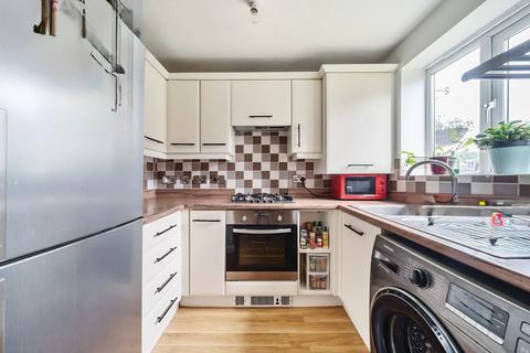 2 bedroom semi-detached house for sale, Viner Way, Hyde, SK14 3ET