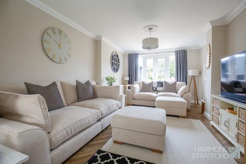 undefined, Dereham Road, New Costessey