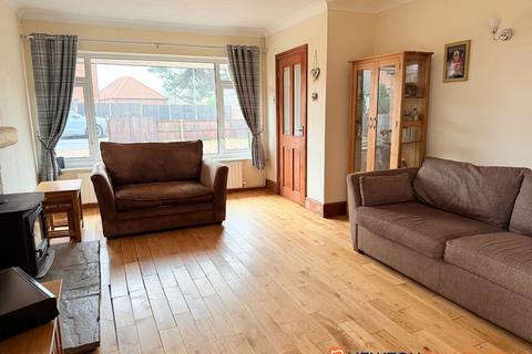 3 bedroom detached bungalow for sale, Wheatley Lane, 1 LN5