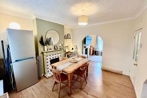 2 bedroom terraced house for sale, Wolverton Road, Newport Pagnell