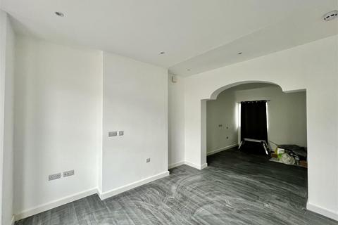 5 bedroom semi-detached house for sale, Cromwell Road, Hounslow TW3