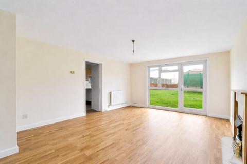 2 bedroom apartment to rent, Clover Road, Guildford, Surrey, GU2