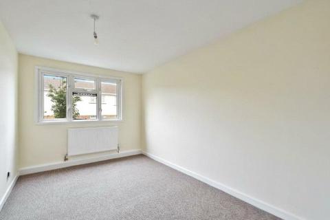 2 bedroom apartment to rent, Clover Road, Guildford, Surrey, GU2