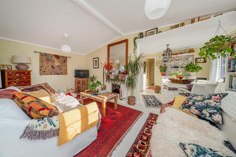 2 bedroom detached bungalow for sale, Trowbridge Lodge Park, Trowbridge