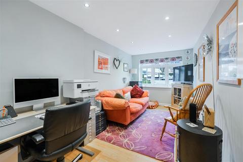 4 bedroom detached house for sale, Dorling Drive, Epsom