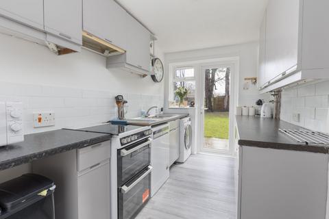 1 bedroom maisonette for sale, Midhurst Close, Crawley RH11