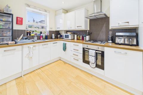 4 bedroom property to rent, The Hollow, Southdown, Bath, Somerset, BA2