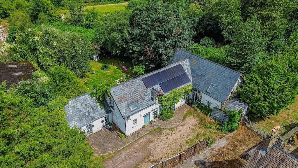 The Old Granary drone-1.jpg