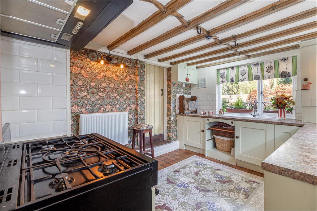 Kitchen-1.jpg