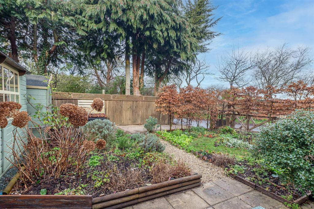 Garden-2.jpg