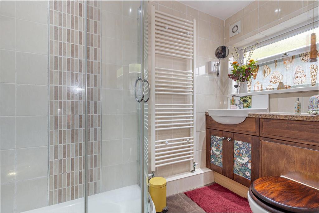 Bathroom-1.jpg