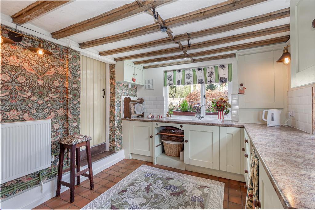 Kitchen-2.jpg