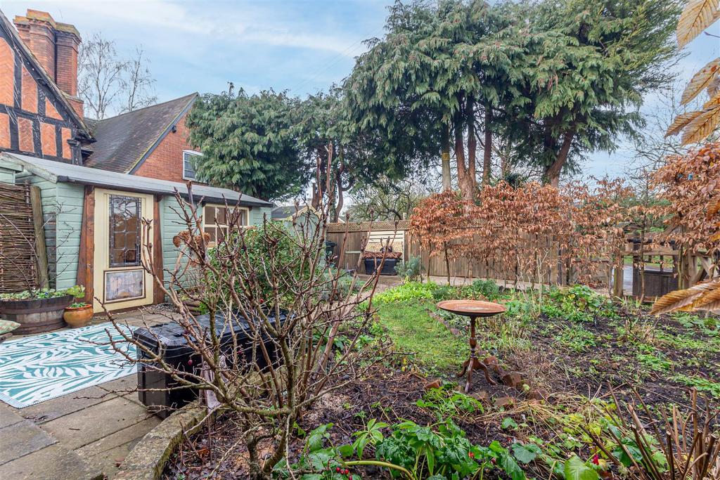 Garden-5.jpg