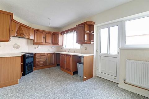 2 bedroom semi-detached house for sale, Fishley Lane, Bloxwich