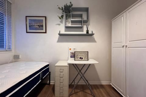 undefined, Ramsey Street, London E2