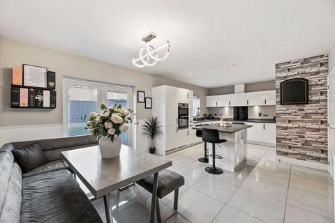 4 bedroom detached house for sale, Cottesmore Close, Great Sankey, WA5