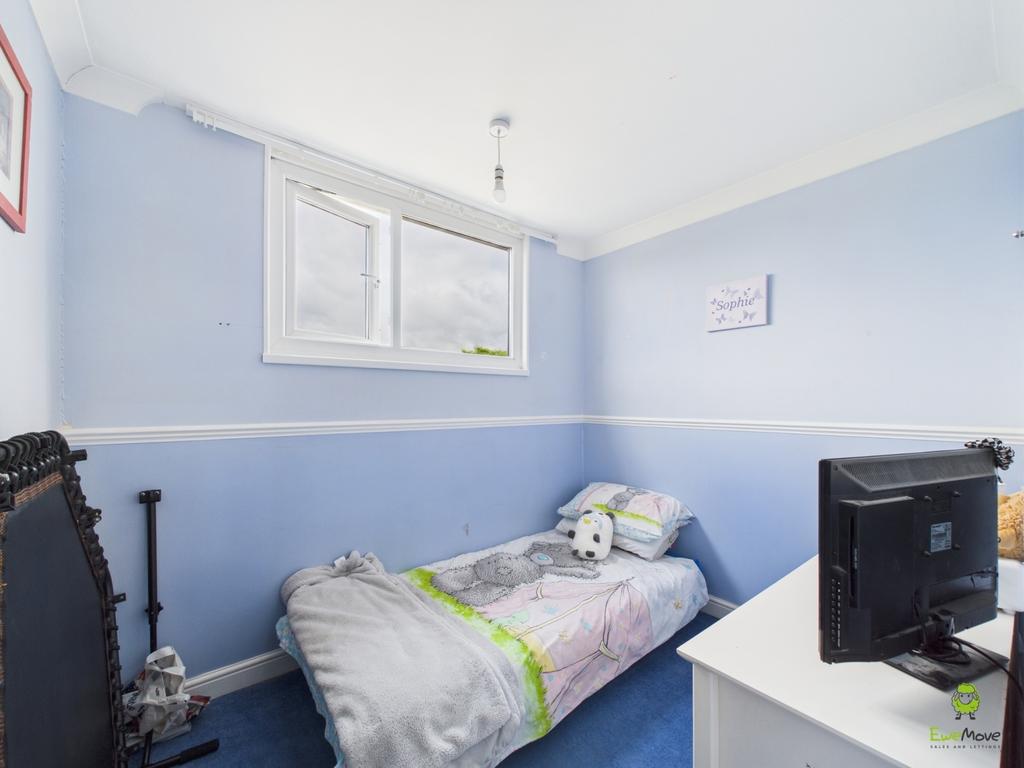 Presented by Kevin at Ewe Move Bexleyheath and Dart